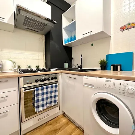 World - 10 Minutes To Old Town & Seaside